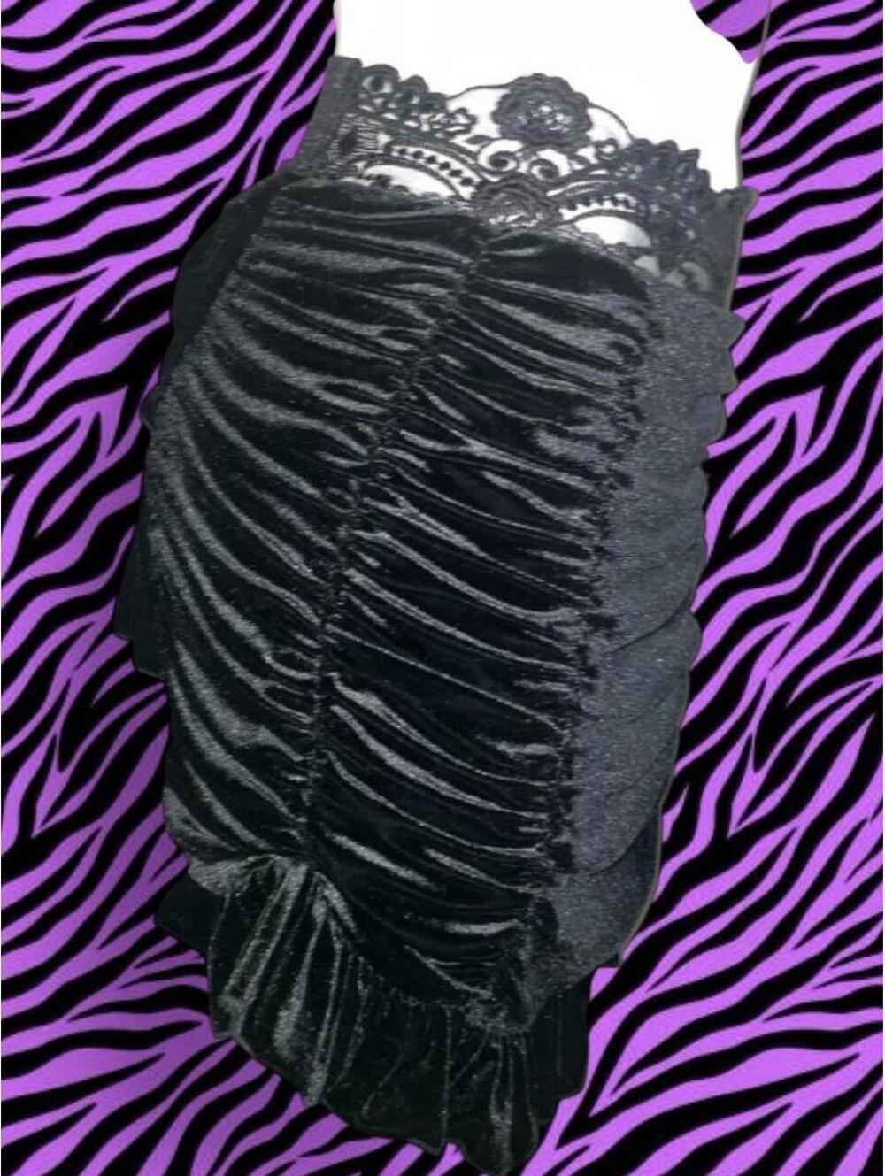 NWOT Punk Raves Daily line Retrogothic Velvet Ruching bustle mini skirt!